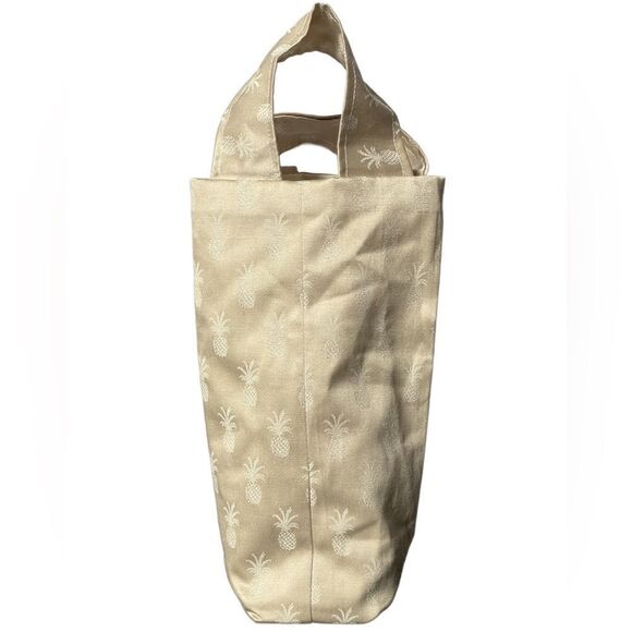 Handmade Cream Colored Cloth Wine Bottle Gift Bag w/Pineapple Designs - Picture 11 of 11